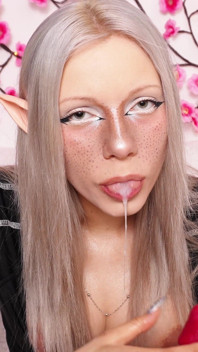 Divulya-sladulya Fills Her Mouth with Sperm - Blowjob of a Big Dick!