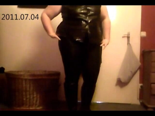 tammara big: Leder kleid
