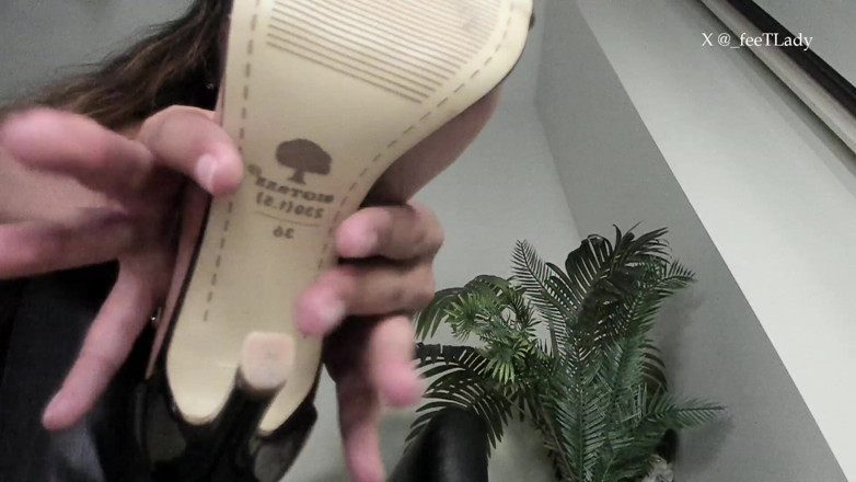 Feet lady: Unter den fersen