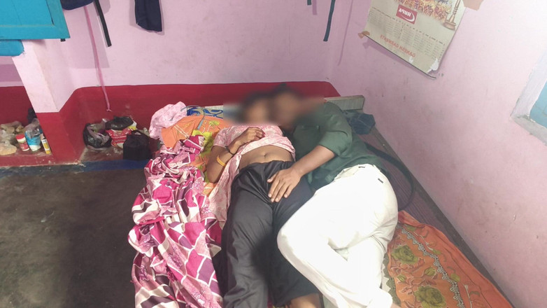 Sobha rani: 여자 Ki Mast Relai 비디오 히트 비디오