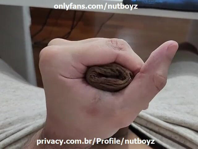 Lkdick8: Большой хуй зашел далеко