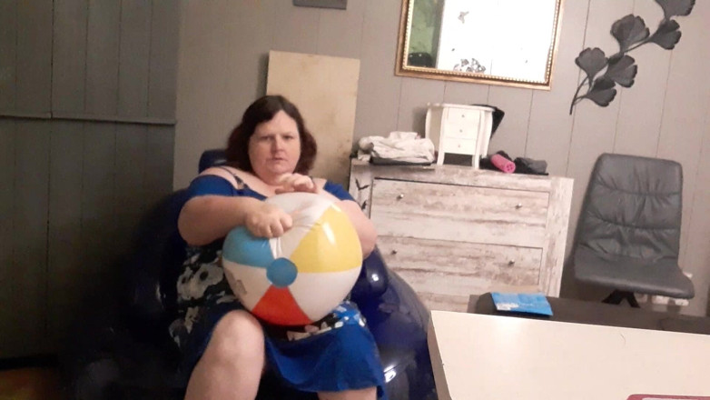 tammara big: Mon premier clip avec un fauteuil gonflable
