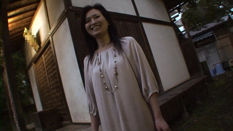 Japan Lust: สาวญี่ปุ่นวัย mature นอนชุดนอนสีชมพูร้อนแรงโดนแตกใน