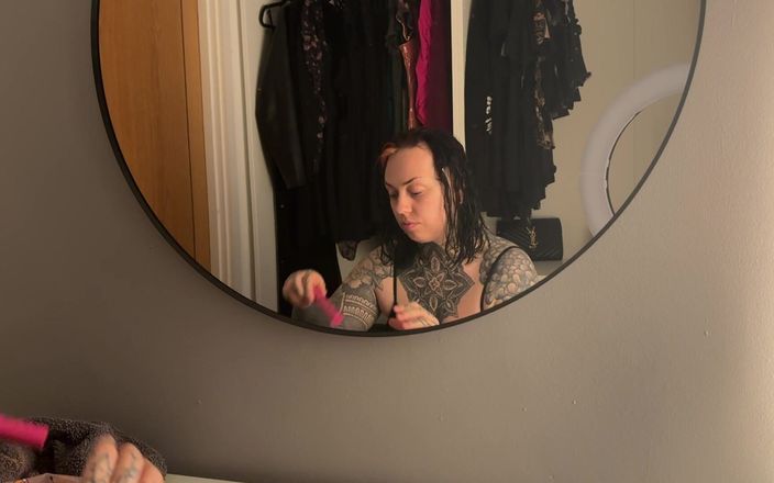 Miss Valentina: I Get Ready, You Get Ignored