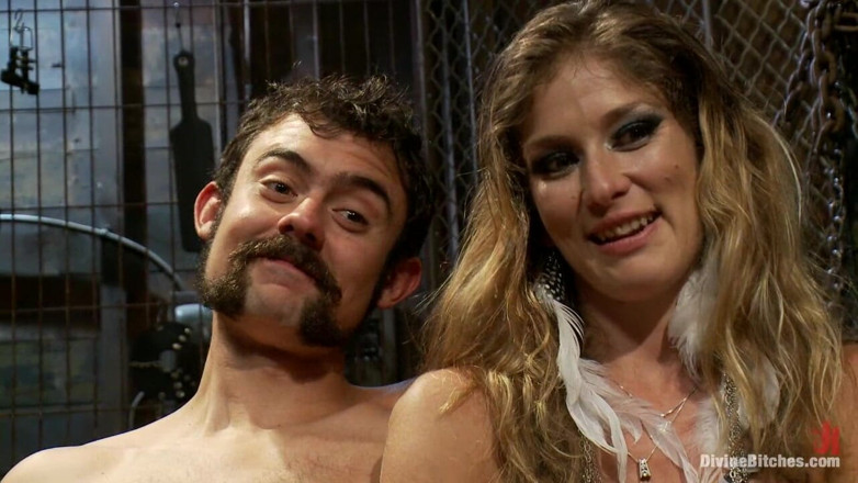 Divine Bitches by Kink: De inútil a digno en cinco dominatrix, episodio 3, castidad cbt