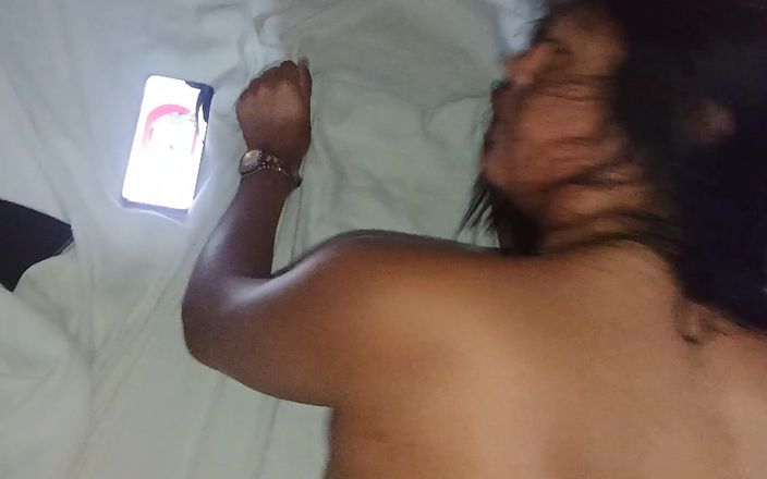 Angy Amazon: Suamiku mencambuk pantatku dan menampar mukaku gara-gara selingkuh dari cowok...