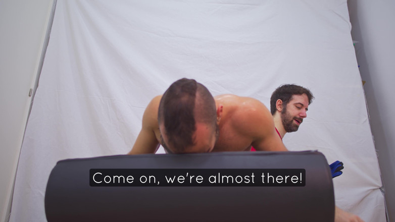 PSM Tickling Network: Leónovo cvičení lechtání