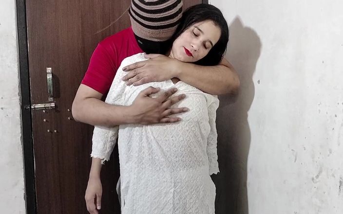 NAASRIN KHAN: 집에 들어가서 따먹히는 단계의 친구