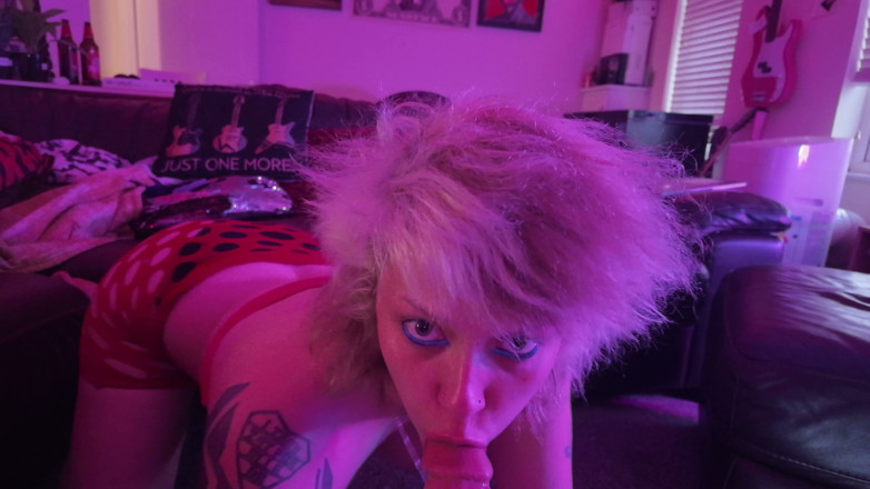 Glitterqueen1999: Păzirea vitregă este liniștită - tabu