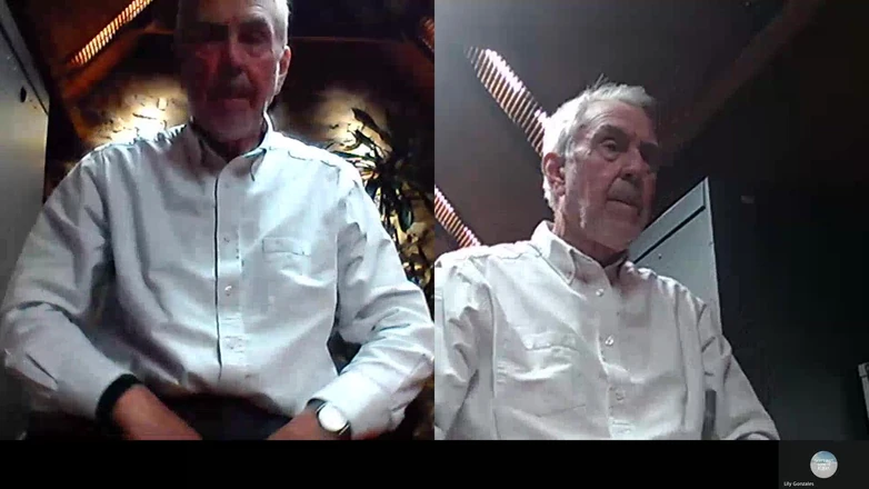 Silver Fox Sex: Cam Testing in the Terrace of the Office