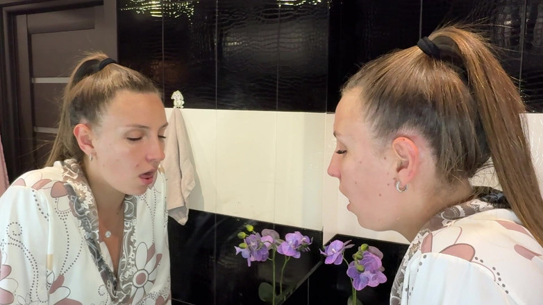 Hottie goddess: Dom gezicht niezen storm