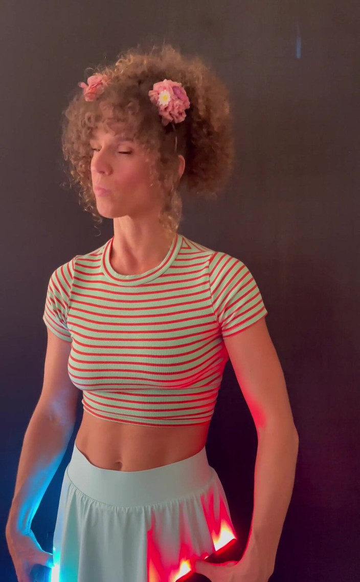 VibeWithMommy: 미친 여자 친구의 작은 Bts 2 부!