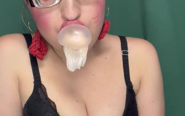 FinDom Goaldigger: Bubble Gum Větší ve velkých brýlích, část 3 #glasses #eyeglasses #bubblegum