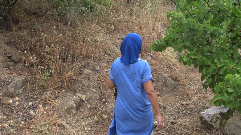 Souzan Halabi: Cheating Egyptian Farmer's Wife Let's Neighbor Fuck Her Outside