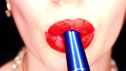 Goddess Misha Goldy: 4K Applying red lipstick and smoking hookah on black background