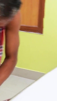 Indická bhabhi šuká hardcore bhabhi sex