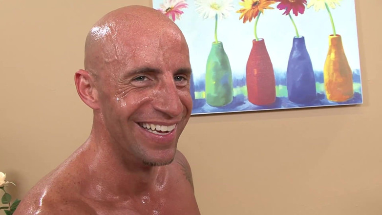 Rocco Siffredi porn: Con đĩ tóc vàng đụ mạnh trong lồn cô ấy