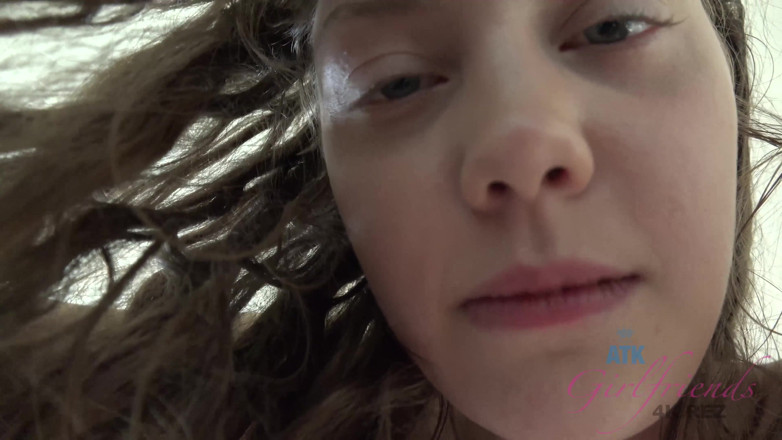 ATK Fans (Girlfriends): Zo schattige Elena Koshka in haar ondeugende actie #3