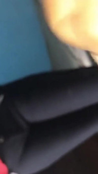 Iubita sexy a prietenului meu a fost în camera ei după ore, așa că am futut-o