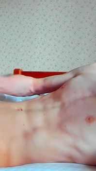 Ho incasinato il mio corpo con un potente colpo di sperma