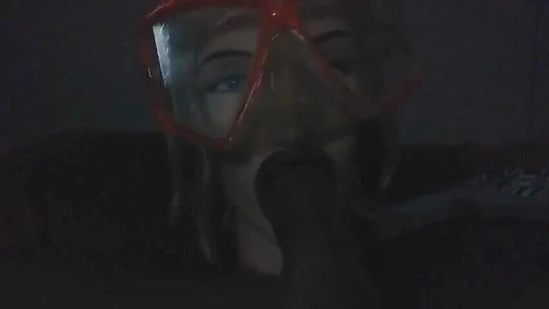 Naxy: Menyelam kacamata facefuck