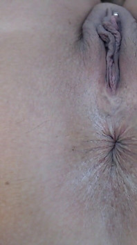 Analny mruganie prezent