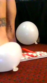 Flip Flops Popping Balloons
