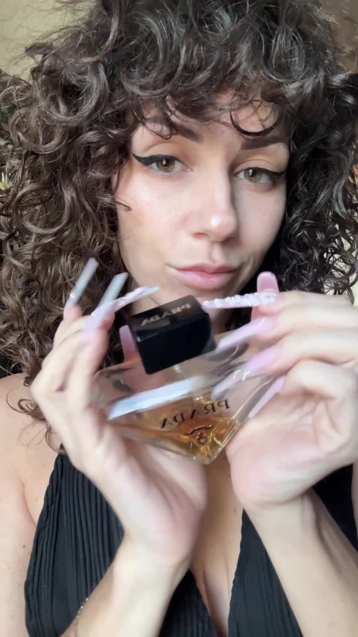 SavvyStar: Asmr bottiglia di profumo