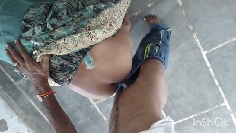 HotSexy_Pushpa: Sexy Indian Sister-in-law Invites Her Boyfriend for Sex While Husband...