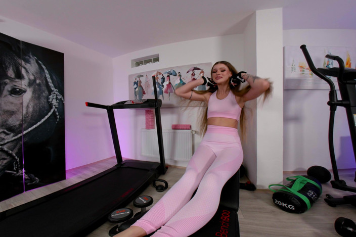 Olivia Sparkle VR: Training Session - Olivia Sparkle