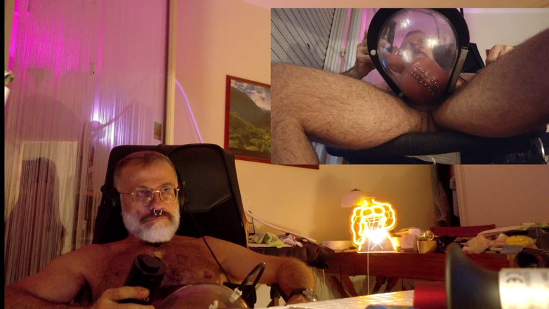 MusclesCigarsFFPig: Salin, manwan ile mastürbasyon ve skrotum ile tor pompalama