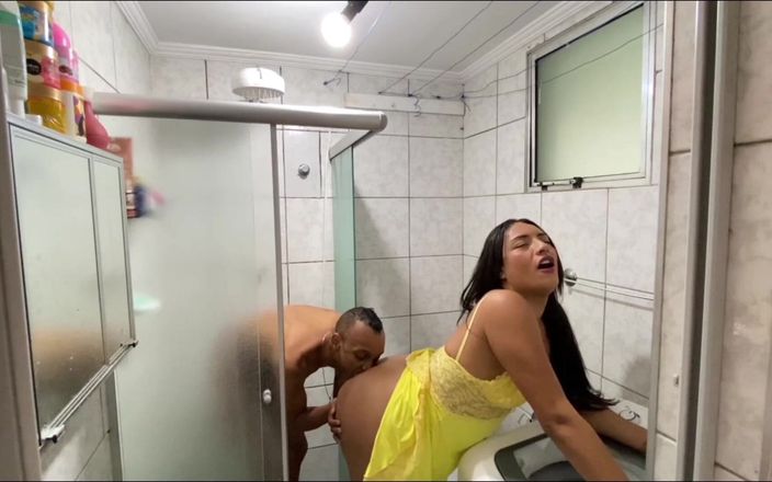 Alana India: I Went to Take a Shower with My Boyfriend