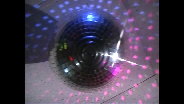 The Swingers & CO.: Gadis Di Klub