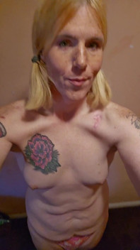 Chubby Trans Girl Bouncing up and Down