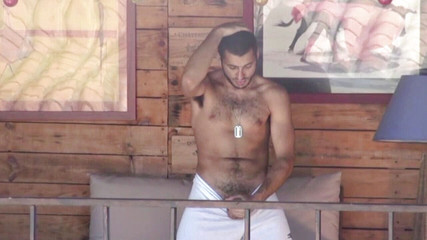 ARAB FUCKERS WITH HUGE COCKS: Exhib do spermatu hetero arabské masturbace