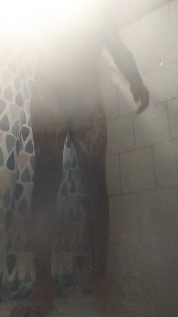 AlexAlejandro13: 面白いお風呂での壮大な結末