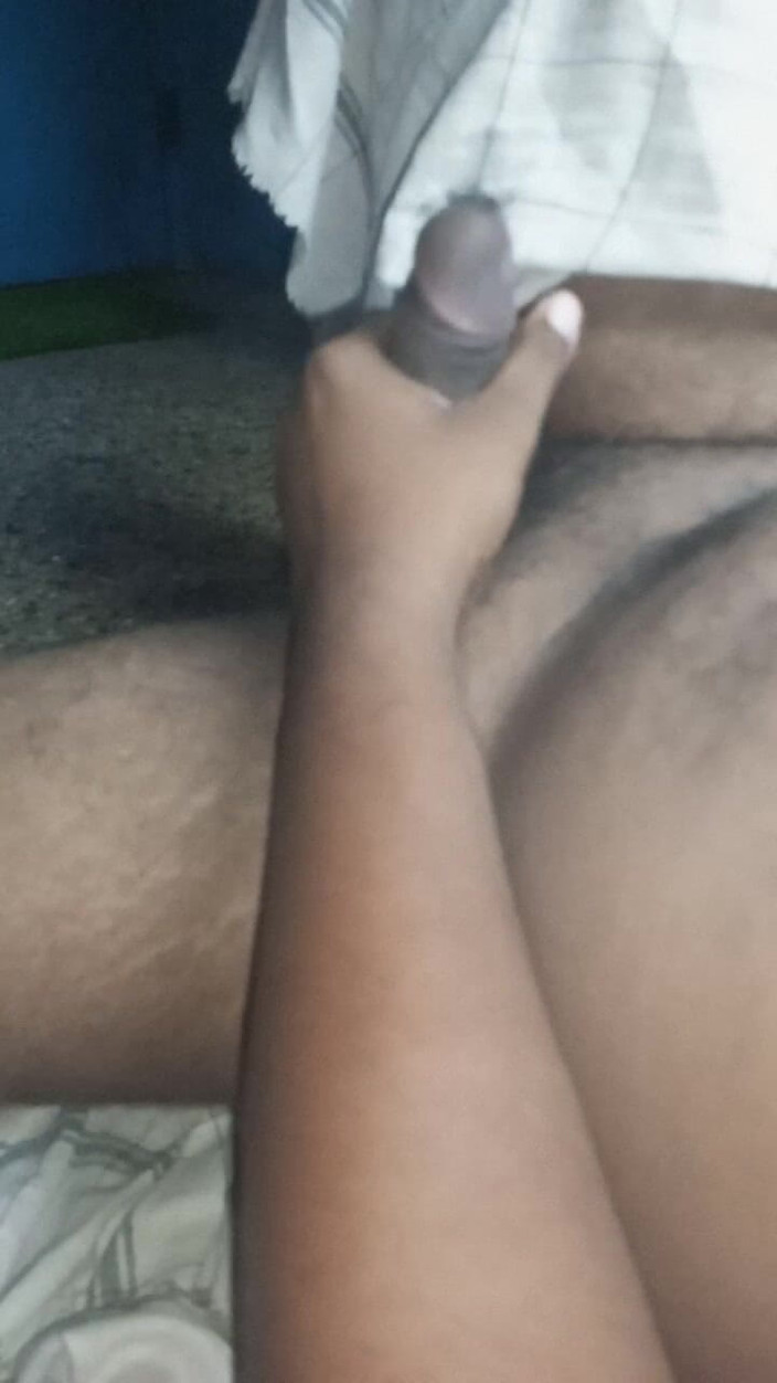 Sweet Indian cock: Mallu moster sperma slickar min penis sperma