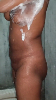 Video masa mandi awek Bangladesh