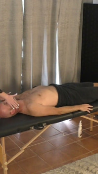 Od masáže obličeje po upgrade sezení na obličeji s Tyler Lynn