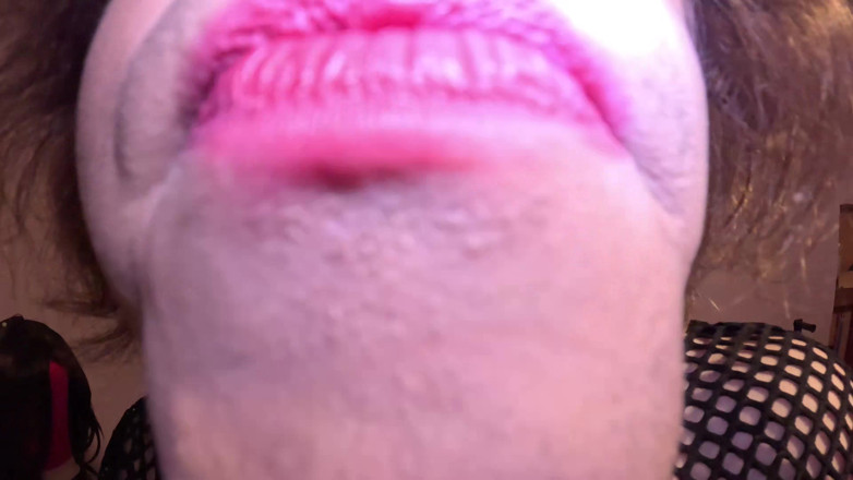 Miss Dimples: Diosa Femboy Gigante Ablbliza Y Te Consume