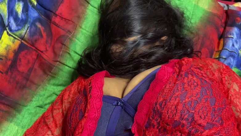 Angoori: Eu deixei a bhabhi recém-casada quando ela estava sentada sozinha...