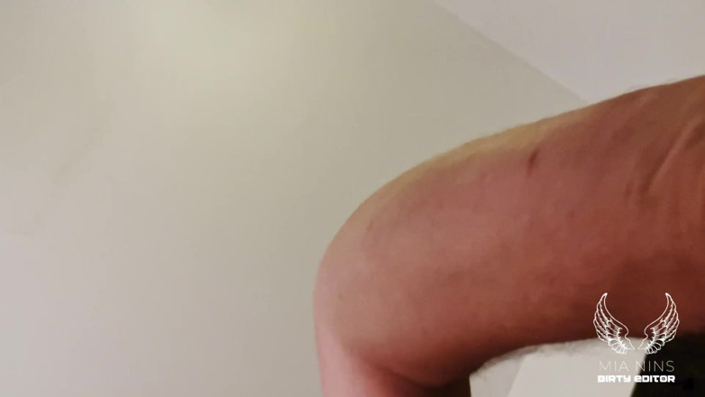 Mianins trans productions: Žhavější muž dělá orální sex belgické trans a šukají se navzájem...