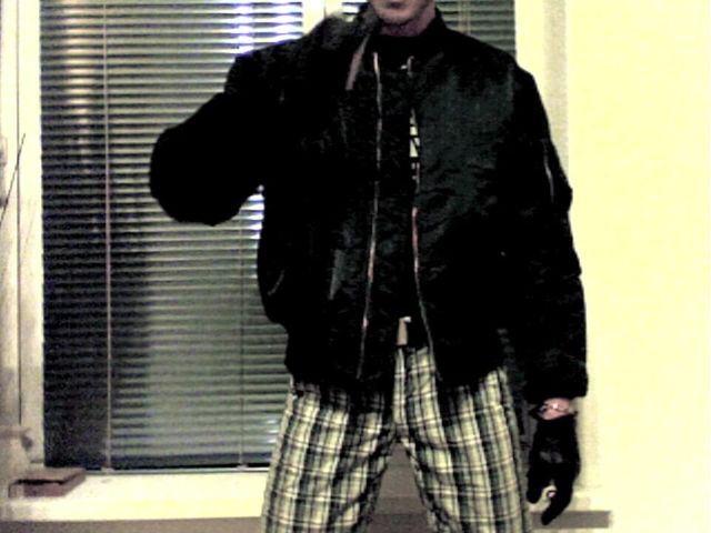 Shorts Smoke (Chav Smoke Alpha)