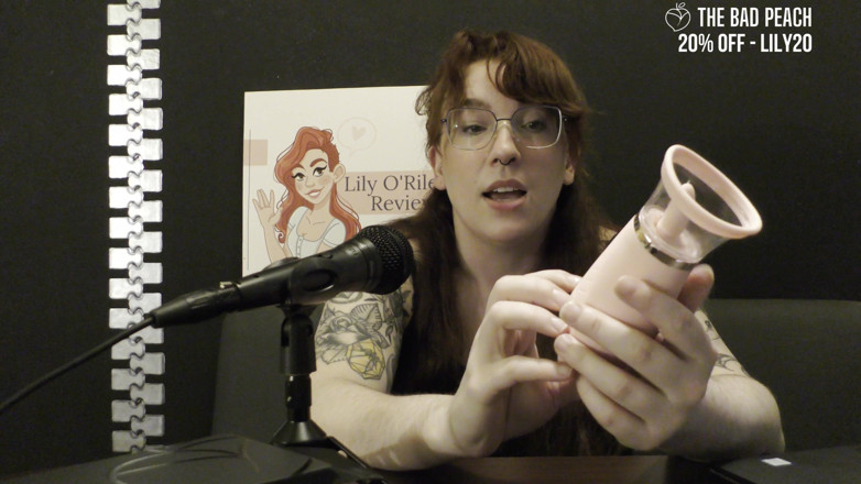 Lily O'Riley: Examen de la NSFW du vibromasseur Honey Pistil du Bad...