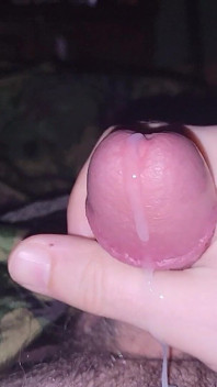 Making Myself Cum Hard Without Lube