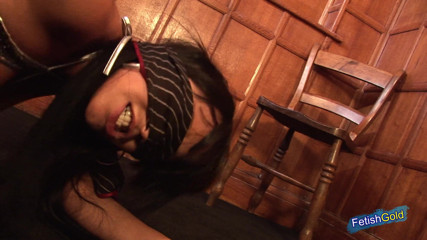 Fetish Gold: Blindfolded tied up babe gets her shaved pussy drilled deep...