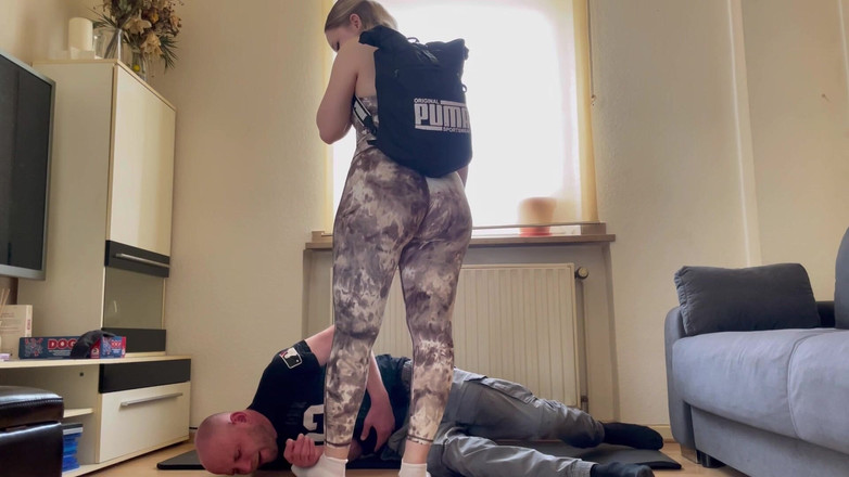 Lizzy Crush: Trampling-herausforderung 100kg - noch schwerer, noch gnadenlos