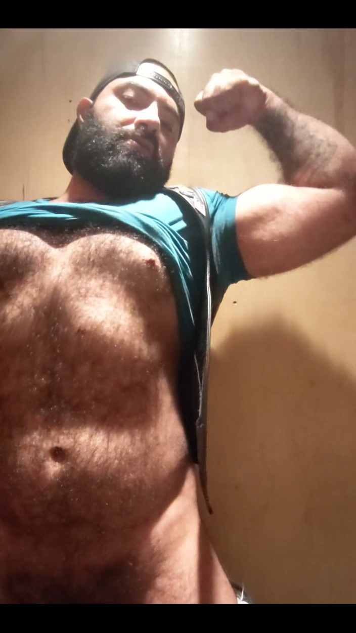 Lobo: Patrigno peloso