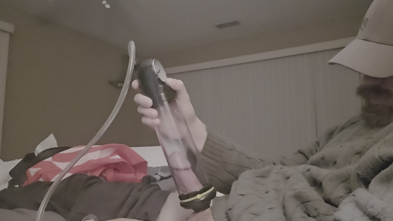 ActivateFun: La pompa del cazzo con un doppio orgasmo