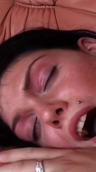 Perverzní děvky Wild Orál a Pussy Pound Fest